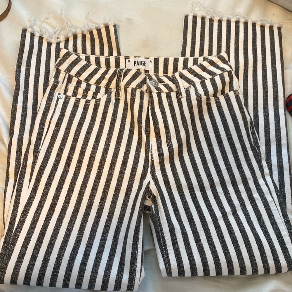 Paige Atley Ankle Flare b/w striped jeans 25